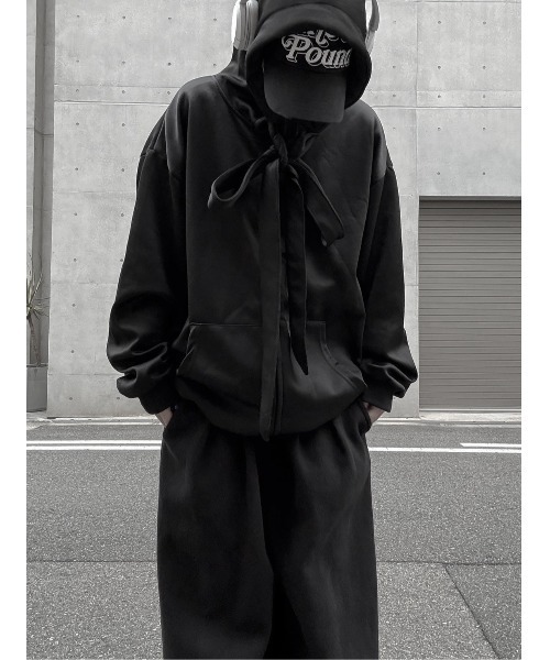 YACA（ヤーカ）の「Zip Hoodie/ジップフーディー（パーカー・レディース・ブラック・FREE）」の4枚目の写真
