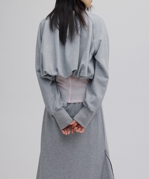 Ameri（アメリ）の「BALLOON SWEAT TOP WITH SKIRT（セットアップ・レディース・クリーム/アッシュブラウン/グレー・MEDIUM/SMALL）」の16枚目の写真