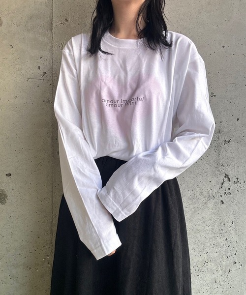 etta(エタ)の「ピンクハートロンT/長袖Tシャツ(Tシャツ/カットソー・レディース・ホワイト・MEDIUM)」の1枚目の写真