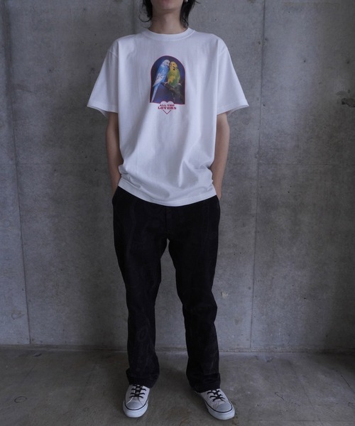 AKISHIKA design(アキシカデザイン)の「ALL THE LOVERS(Tシャツ/カットソー・メンズ・White・XL/L/M)」の4枚目の写真