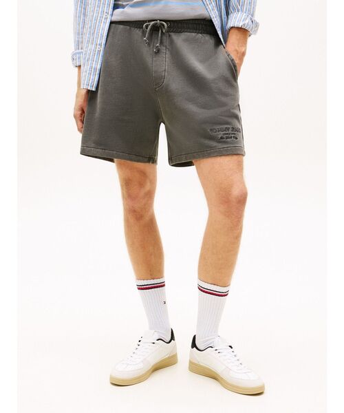 tommy jeans(トミー ジーンズ)の「TJM NEW CLASSICS BEACH SHORT(その他パンツ・メンズ・ブラック/グレー・LARGE/MEDIUM/SMALL)」の1枚目の写真
