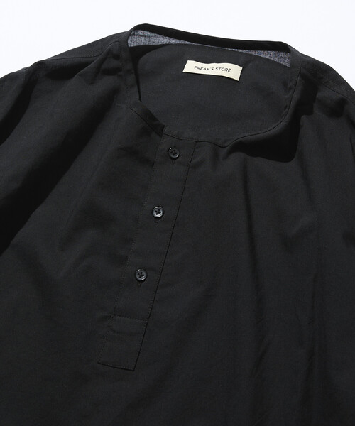 FREAK'S STORE(フリークスストア)の「限定展開 Relax Fit リラックスフィット ヘンリーネック プルオーバーシャツ(シャツ/ブラウス・メンズ・ホワイト/チャコールグレー/ブラウン/ブラック/ベージュ・MEDIUM/SMALL/LARGE)」の8枚目の写真