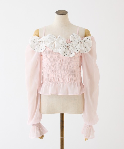 one after another NICE CLAUP（ワンアフターアナザーナイスクラップ）の「シャーリングリボンブラウス（シャツ/ブラウス・レディース・ドット/ピンク/ブラック/サックスブルー・FREE）」の3枚目の写真