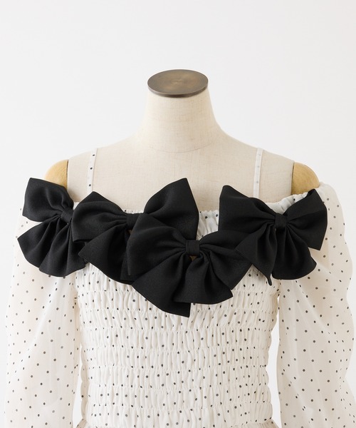 one after another NICE CLAUP（ワンアフターアナザーナイスクラップ）の「シャーリングリボンブラウス（シャツ/ブラウス・レディース・ドット/ピンク/ブラック/サックスブルー・FREE）」の11枚目の写真