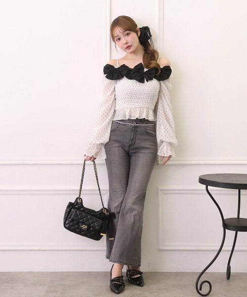 one after another NICE CLAUP（ワンアフターアナザーナイスクラップ）の「シャーリングリボンブラウス（シャツ/ブラウス・レディース・ドット/ピンク/ブラック/サックスブルー・FREE）」の21枚目の写真