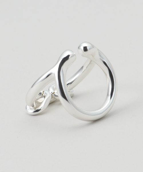 Soierie（ソワリー）の「【Soierie/ソワリー】 Key Motif Cuff ring（ネックレス・レディース・シルバー・FREE）」の2枚目の写真