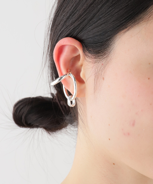 Soierie（ソワリー）の「【Soierie/ソワリー】 Key Motif Cuff ring（ネックレス・レディース・シルバー・FREE）」の2枚目の写真