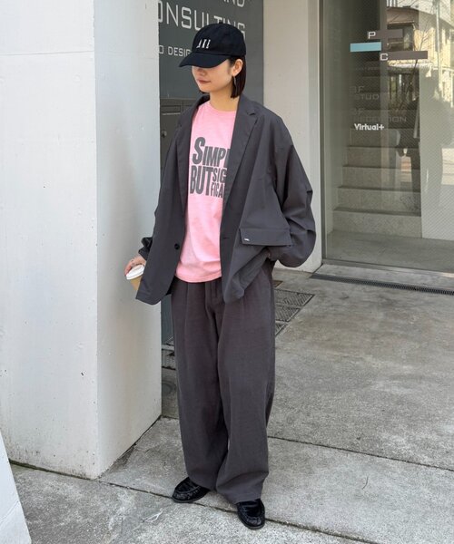 CIAOPANIC TYPY（チャオパニックティピー）の「【UNISEX】【プラスサイズあり】スラブ天竺ピグメントロゴTEE（Tシャツ/カットソー・メンズ・ブラウン/ホワイト/ブラック/イエロー/ブラック系その他/ブルー/ピンク・LARGE/MEDIUM/XX-LARGE）」の9枚目の写真