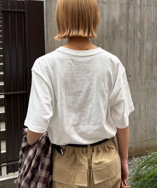 CIAOPANIC TYPY（チャオパニックティピー）の「【UNISEX】【プラスサイズあり】スラブ天竺ピグメントロゴTEE（Tシャツ/カットソー・メンズ・ブラウン/ホワイト/ブラック/イエロー/ブラック系その他/ブルー/ピンク・LARGE/MEDIUM/XX-LARGE）」の11枚目の写真