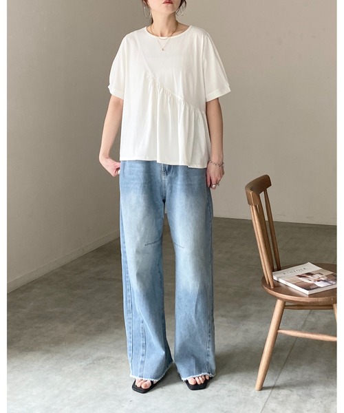 She's Closet（シーズクローゼット）の「アシンメトリー 切り替え ギャザーフリル 半袖パフスリーブティアードTシャツ（Tシャツ/カットソー・レディース・ホワイト/ブラック・FREE）」の7枚目の写真