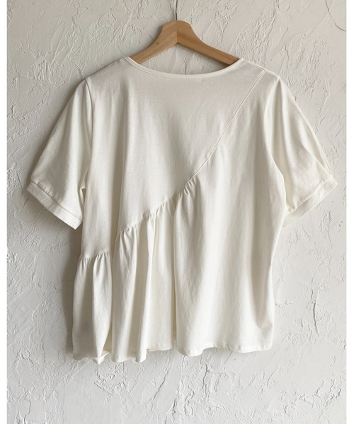 She's Closet（シーズクローゼット）の「アシンメトリー 切り替え ギャザーフリル 半袖パフスリーブティアードTシャツ（Tシャツ/カットソー・レディース・ホワイト/ブラック・FREE）」の18枚目の写真