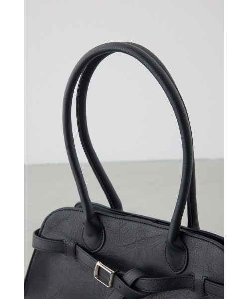 AZUL by moussy（アズールバイマウジー）の「メタルパーツベルトハンドバッグ（ハンドバッグ・レディース・キャメル/ブラック・FREE）」の10枚目の写真