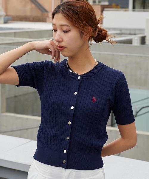U.S. POLO ASSN.(ユーエスポロアッスン)の「U.S. POLO ASSN./ユーエスポロアッスン ケーブル半袖カーディガン 秋 秋服 2026年秋冬 冬服(カーディガン/ボレロ・レディース・ブラック/ブラック系その他/ネイビー・S/M/L)」の22枚目の写真