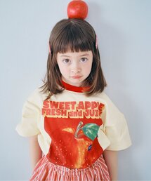 p.premier | 元気いっぱいひまわりとリンゴのグラフィック半袖Tシャツ(Tシャツ/カットソー)