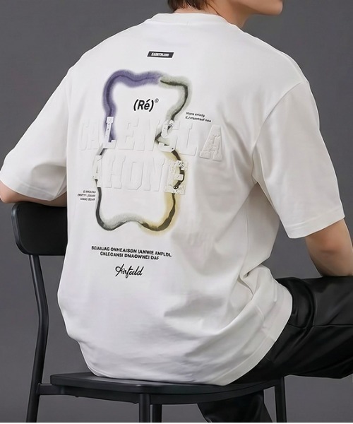 revertical(リバーティカル)の「グラフィックバックプリントTシャツ/ワンポイントロゴ 半袖ルーズT(Tシャツ/カットソー・メンズ・ブラック/ピンク/ホワイト・LARGE/MEDIUM)」の1枚目の写真