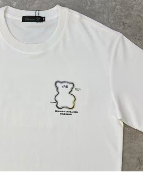 revertical(リバーティカル)の「グラフィックバックプリントTシャツ/ワンポイントロゴ 半袖ルーズT(Tシャツ/カットソー・メンズ・ブラック/ピンク/ホワイト・LARGE/MEDIUM)」の4枚目の写真