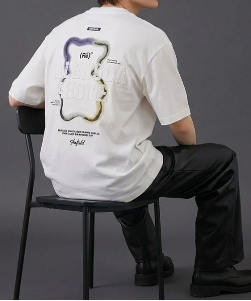 revertical(リバーティカル)の「グラフィックバックプリントTシャツ/ワンポイントロゴ 半袖ルーズT(Tシャツ/カットソー・メンズ・ブラック/ピンク/ホワイト・LARGE/MEDIUM)」の15枚目の写真