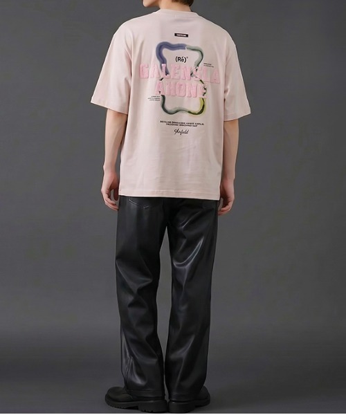 revertical(リバーティカル)の「グラフィックバックプリントTシャツ/ワンポイントロゴ 半袖ルーズT(Tシャツ/カットソー・メンズ・ブラック/ピンク/ホワイト・LARGE/MEDIUM)」の21枚目の写真