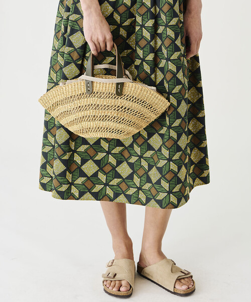MUUN(ムーニュ)の「MUUN | 2WAY かごバッグ MINI CHANTELLE WOMEN(かごバッグ・レディース・カーキ系1・ONE)」の2枚目の写真