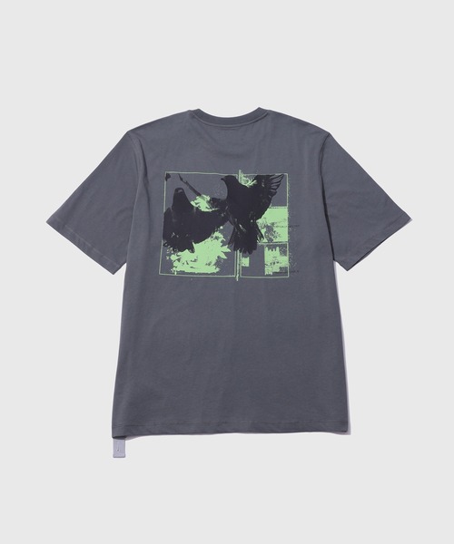 OAMC（オーエーエムシー）の「【OAMC PEACEMAKER/オーエーエムシー ピースメーカー】Regular Tee Birds Print（Tシャツ/カットソー・メンズ・ホワイト/チャコールグレー・L/M）」の15枚目の写真
