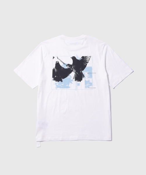 OAMC（オーエーエムシー）の「【OAMC PEACEMAKER/オーエーエムシー ピースメーカー】Regular Tee Birds Print（Tシャツ/カットソー・メンズ・ホワイト/チャコールグレー・L/M）」の3枚目の写真