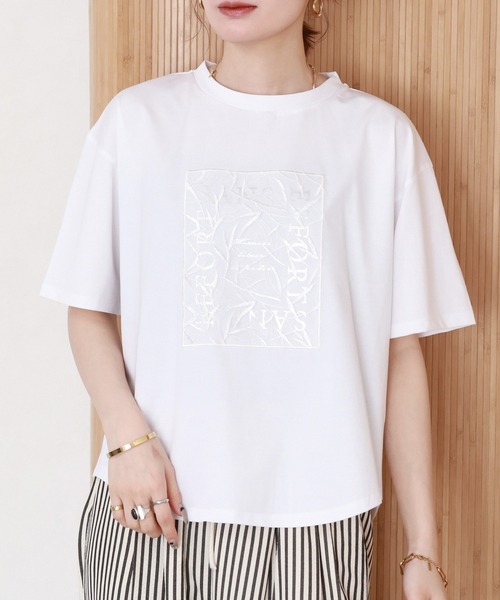 FUNALIVE(ファンアライブ)の「オーバーチュール箔プリントT 半袖(Tシャツ/カットソー・レディース・ホワイト/ブラック・FREE)」の9枚目の写真