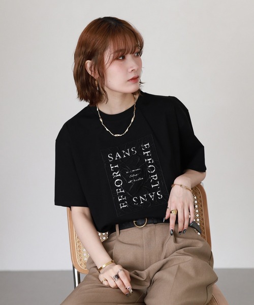 FUNALIVE(ファンアライブ)の「オーバーチュール箔プリントT 半袖(Tシャツ/カットソー・レディース・ホワイト/ブラック・FREE)」の6枚目の写真