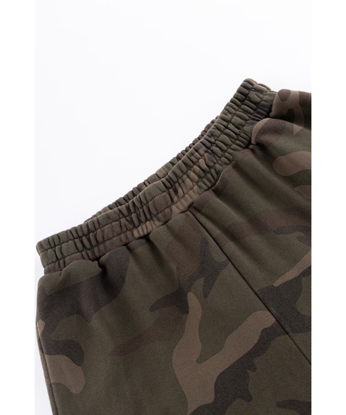 SUPPLIER（サプライヤー）の「スエットショーツ｜Camouflage Baggy Sweat Shorts｜SUPPLIER（スウェットパンツ・メンズ・グリーン系カモフラージュ/グレー系カモフラージュ・SMALL/MEDIUM/LARGE/X-LARGE）」の8枚目の写真