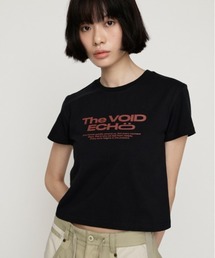 SLY（スライ）の「COMPACT LOGO TOPS コンパクトロゴトップス 春服 夏服（Tシャツ/カットソー）」