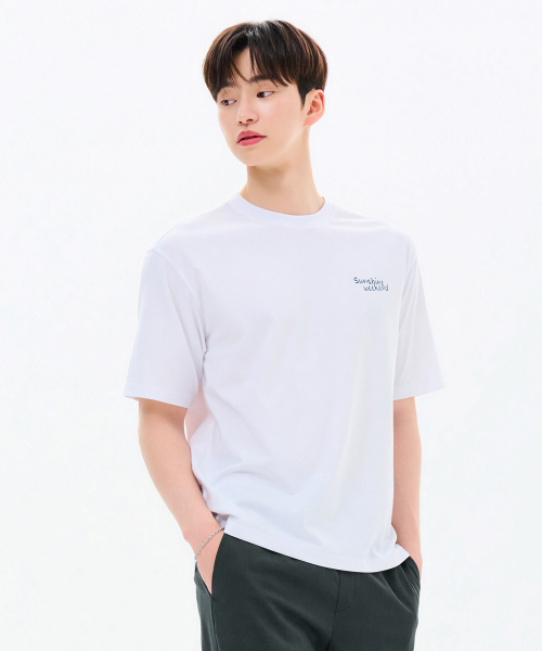 CHASECULT（チェイスカルト）の「メンズフォトグラフィックTシャツ-FBRK5821D01（Tシャツ/カットソー・メンズ・ホワイト・95/100/105/110）」の2枚目の写真