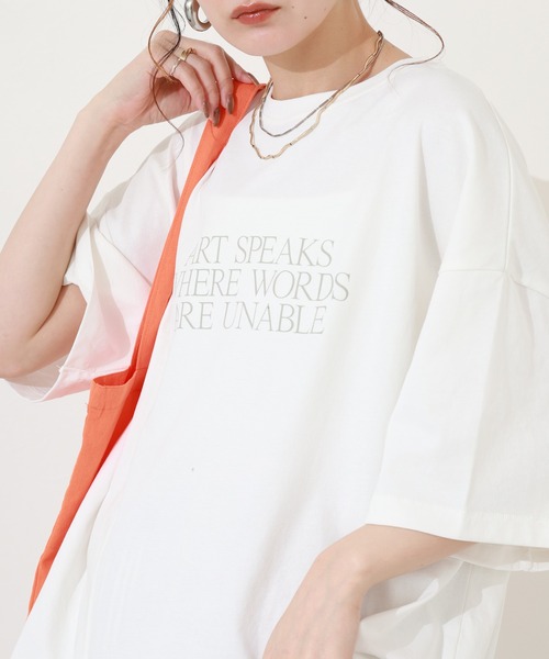 hunch(ハンチ)の「hunch アシメデザインカットソー 半袖(Tシャツ/カットソー・レディース・オフホワイト/レッド/チャコール・FREE)」の1枚目の写真