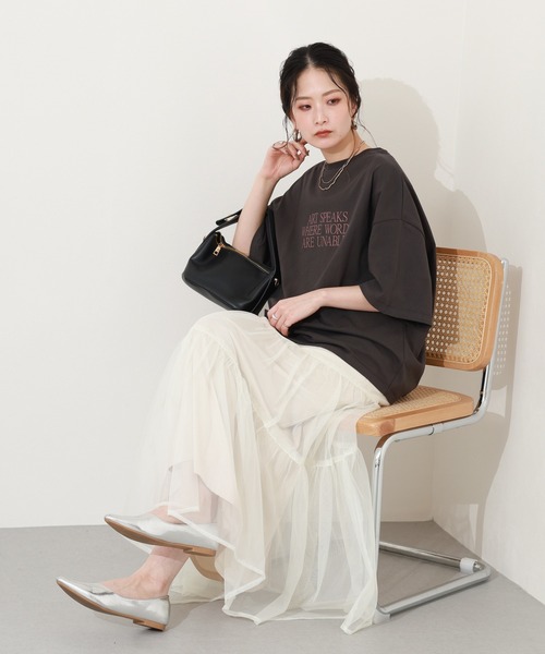 hunch(ハンチ)の「hunch アシメデザインカットソー 半袖(Tシャツ/カットソー・レディース・オフホワイト/レッド/チャコール・FREE)」の7枚目の写真