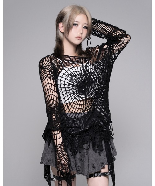 REFLEM(レフレム)の「『REFLEM/レフレム』キャミソール付きスパイダーメッシュニット(その他トップス・レディース・ブラック×ホワイト/ブラック・FREE)」の18枚目の写真