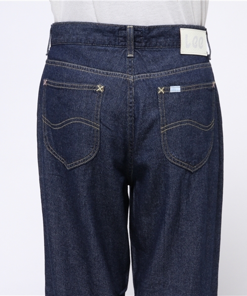 earth music&ecology（アースミュージックアンドエコロジー）の「【2016Spring】《Lee×earth》バギーパンツ（デニムパンツ・レディース・インディゴブルー/ライトインディゴブルー・SMALL/LARGE/MEDIUM）」の7枚目の写真