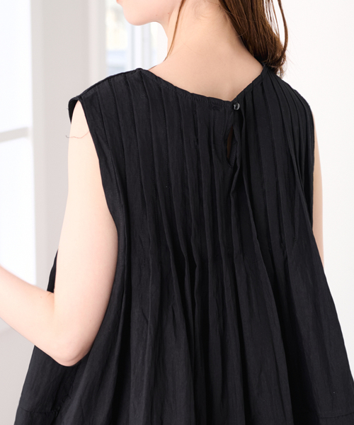 U by SPICK&SPAN（ユーバイスピックアンドスパン）の「《追加》UBY Spick & Span タックブラウス 2（シャツ/ブラウス・レディース・ホワイト/ブラック・FREE）」の16枚目の写真