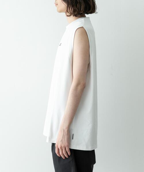 REEF(リーフ)の「REEF 1POINT LOGO RASH TANK-TOP(タンクトップ・メンズ・ブラック/ホワイト・LARGE/MEDIUM)」の4枚目の写真