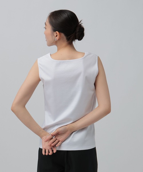 LEPSIM(レプシィム)の「《オフィスライン》機能シルクタッチノースリーブ 812671(Tシャツ/カットソー・レディース・ブラック/オフホワイト・FREE)」の4枚目の写真