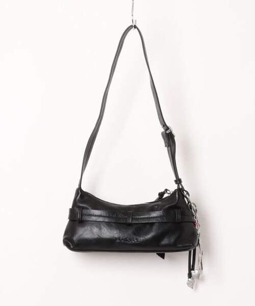 Desigual(デシグアル)の「Heart-Buckle Shoulder Bag/ハートバックルショルダーバッグ(ショルダーバッグ・レディース・ブラック・FREE)」の3枚目の写真