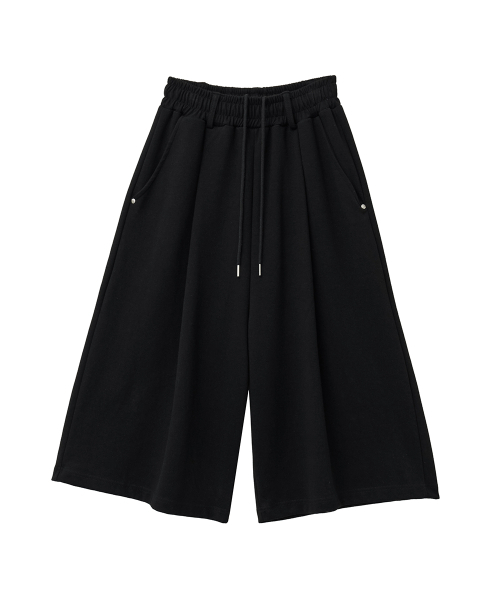 RENSE（レンセ）の「One-Tuck  Wide Bermuda Pants Black（スウェットパンツ・レディース・その他・OS）」の3枚目の写真