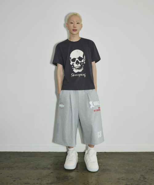 SCALLYWAG（スカリーワグ）の「VTGスカルクロップTシャツ[チャコール]（Tシャツ/カットソー・レディース・その他・LARGE/MEDIUM/SMALL）」の4枚目の写真