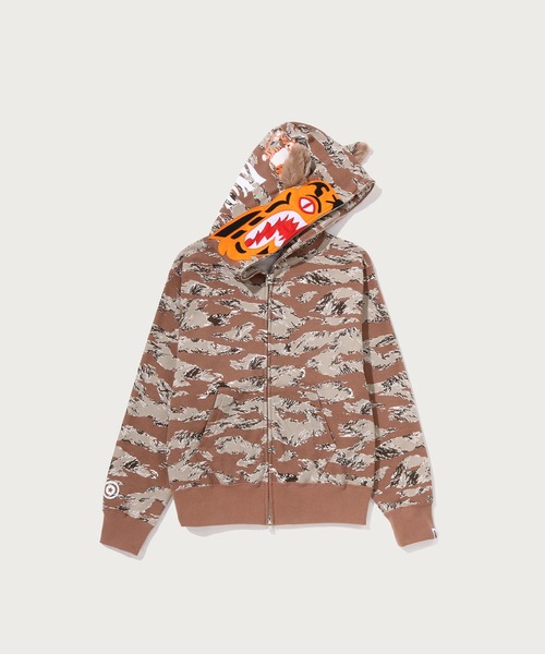 A BATHING APE（アベイシングエイプ）の「TIGER CAMO TIGER SHARK FULL ZIP HOODIE（パーカー・レディース・ベージュ/ピンク・SMALL/MEDIUM）」の3枚目の写真