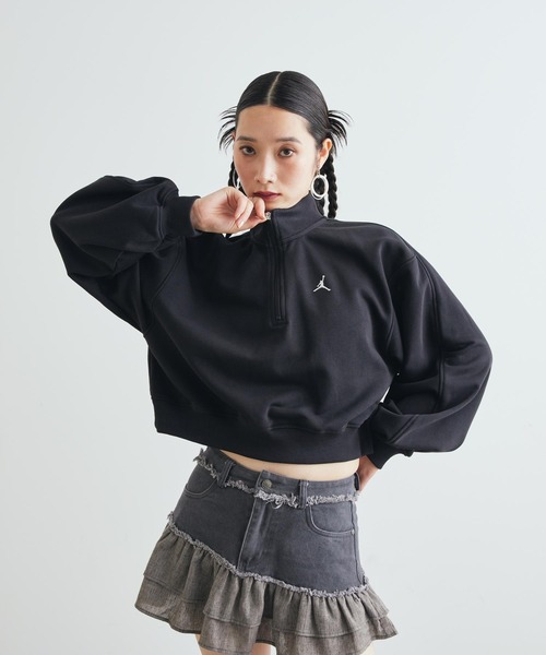 JORDAN BRAND(ジョーダンブランド)の「ジョーダン ブルックリン フリース ウィメンズ クロップド 1/4ジップ トレーナー / Jordan Brooklyn Fleece Women's Cropped 1/4-Zip Pullover IV7532-010 Black(スウェット・レディース・ブラック・XL/S/M/L/XS)」の2枚目の写真