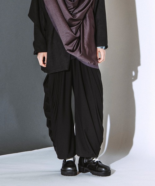 NO ID.(ノーアイディ)の「【NO ID.】Super Drape Easy Trousers / スーパー ドレープ イージー トラウザーズ(その他パンツ・メンズ・ブラック/その他22・2/1)」の8枚目の写真