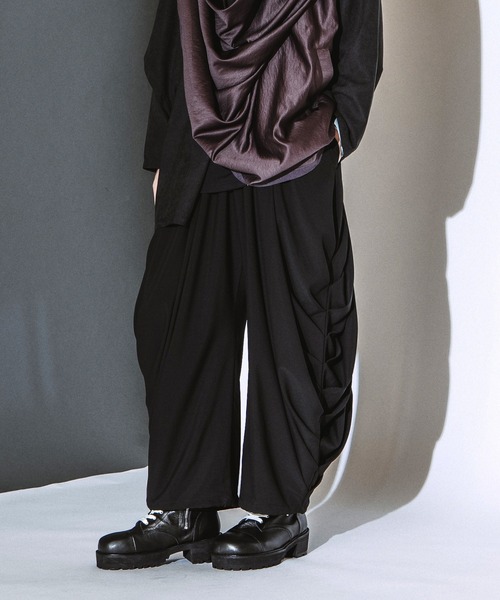 NO ID.(ノーアイディ)の「【NO ID.】Super Drape Easy Trousers / スーパー ドレープ イージー トラウザーズ(その他パンツ・メンズ・ブラック/その他22・2/1)」の9枚目の写真
