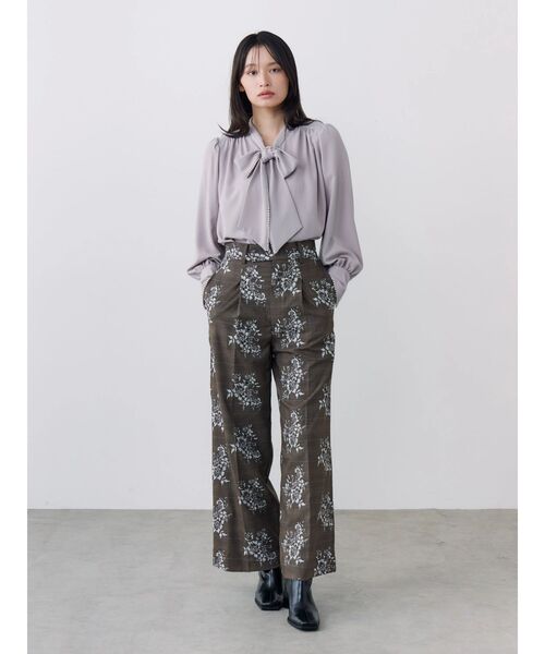 TONAL（トーナル）の「レース刺繍ワイドパンツ（その他パンツ・レディース・ブラウン/グレー・SMALL/MEDIUM）」の11枚目の写真