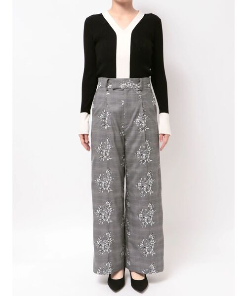 TONAL（トーナル）の「レース刺繍ワイドパンツ（その他パンツ・レディース・ブラウン/グレー・SMALL/MEDIUM）」の21枚目の写真