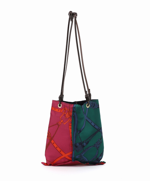 VERMEIL par iena（ヴェルメイユパーイエナ）の「manipuri マニプリ リバーシブルプリントトートS H21 xW14cm 163252002（トートバッグ・レディース・レッド・FREE）」の4枚目の写真
