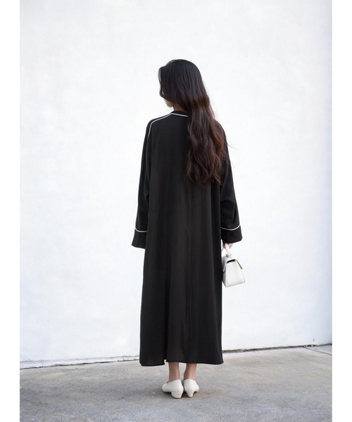 Sew loop（ソーループ）の「パイピングシャドーストライプ長袖Aラインワンピース（ワンピース・レディース・ブラック/パープル・FREE）」の10枚目の写真