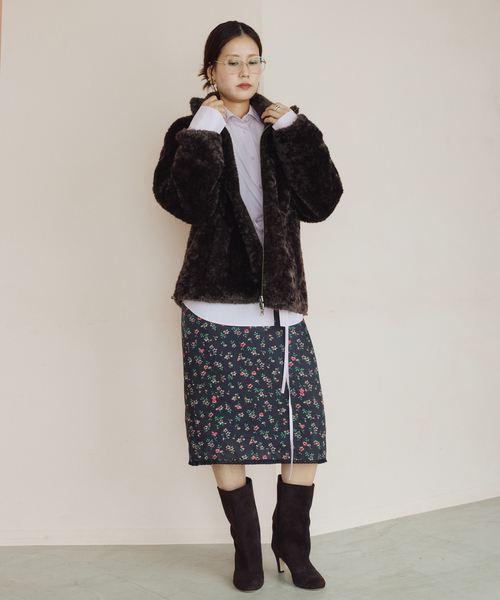 IENA LA BOUCLE(イエナラブークル)の「IENA LA BOUCLE リバーシブルフェイクファースエードブルゾン(その他アウター・レディース・ブラウン・FREE)」の16枚目の写真