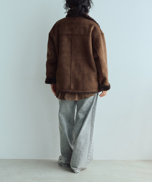 IENA LA BOUCLE(イエナラブークル)の「IENA LA BOUCLE リバーシブルフェイクファースエードブルゾン(その他アウター・レディース・ブラウン・FREE)」の22枚目の写真